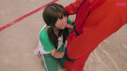 Игра в кальмара порно жесткой оргии #4