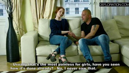 Крепкий байкер в черной майке долго ебет большим членом рыжую девушку #3